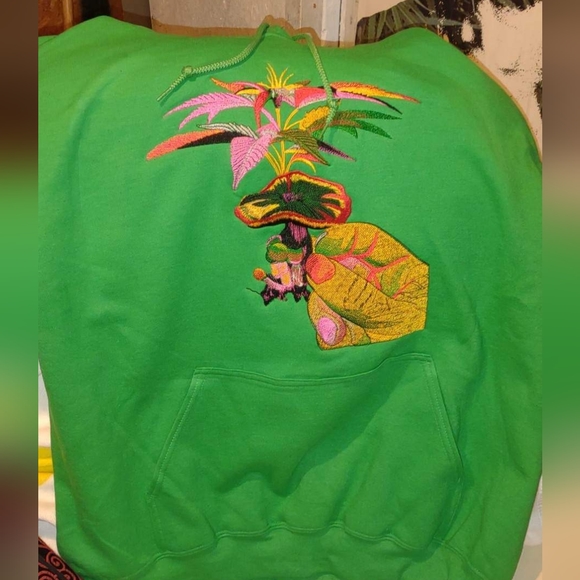 I enjoy growing and taking these 2 items. - Picture 4 of 4